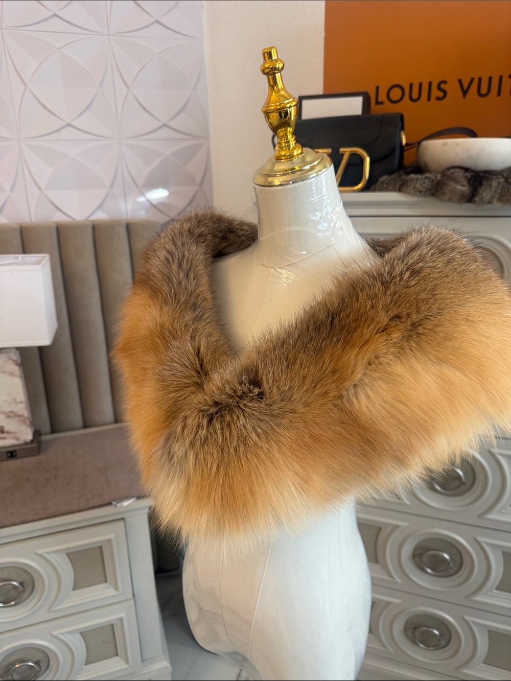 Saga red Fox fur thick wrap collar